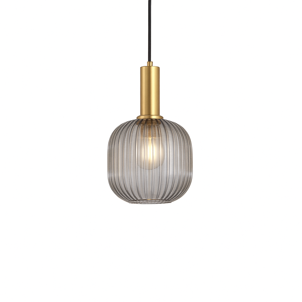 Suspension Astraé – Verre Rainuré et Finition Dorée – Ø20 x H30 cm